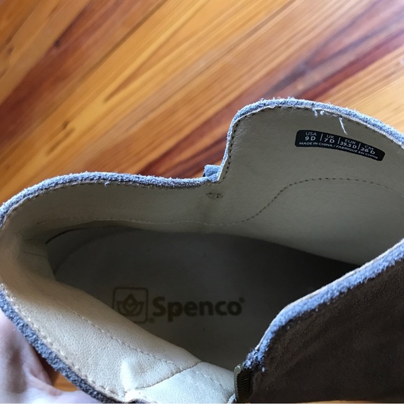 Spenco Light Grey Suede Leather Ankle Boots, EUC, 9 - Picture 10 of 11